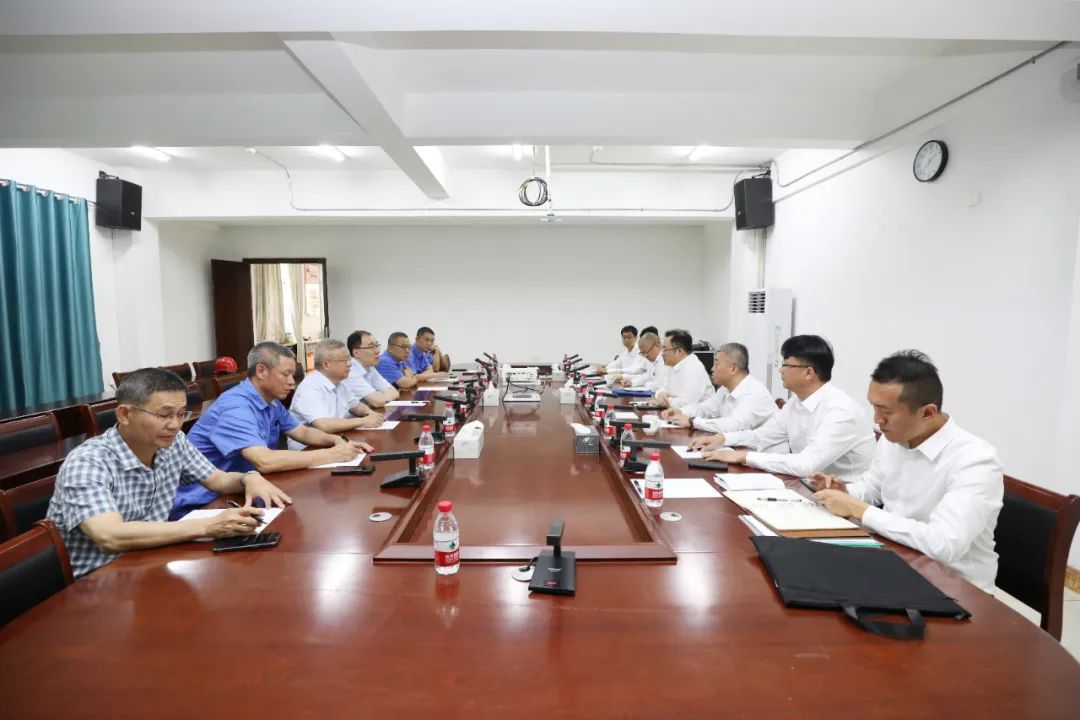 中海石油气电集团到访海南矿业